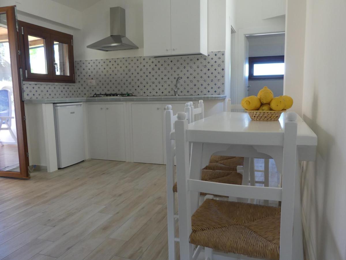 Le Roccette Mare Beach Hotel & Restaurant Тропея Экстерьер фото