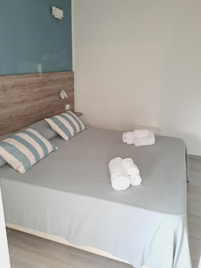 Le Roccette Mare Beach Hotel & Restaurant Тропея Экстерьер фото